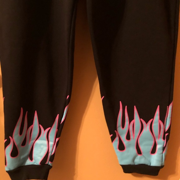 Men’s Sweatpants - Picture 3 of 5